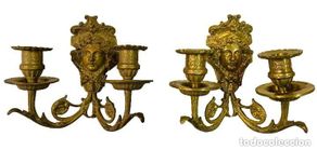 Antigüedades: Antigua pareja de apliques, faroles de bronce, Napoleón III, Imperio. Cara de medusa. 20x16x13cm.Ver